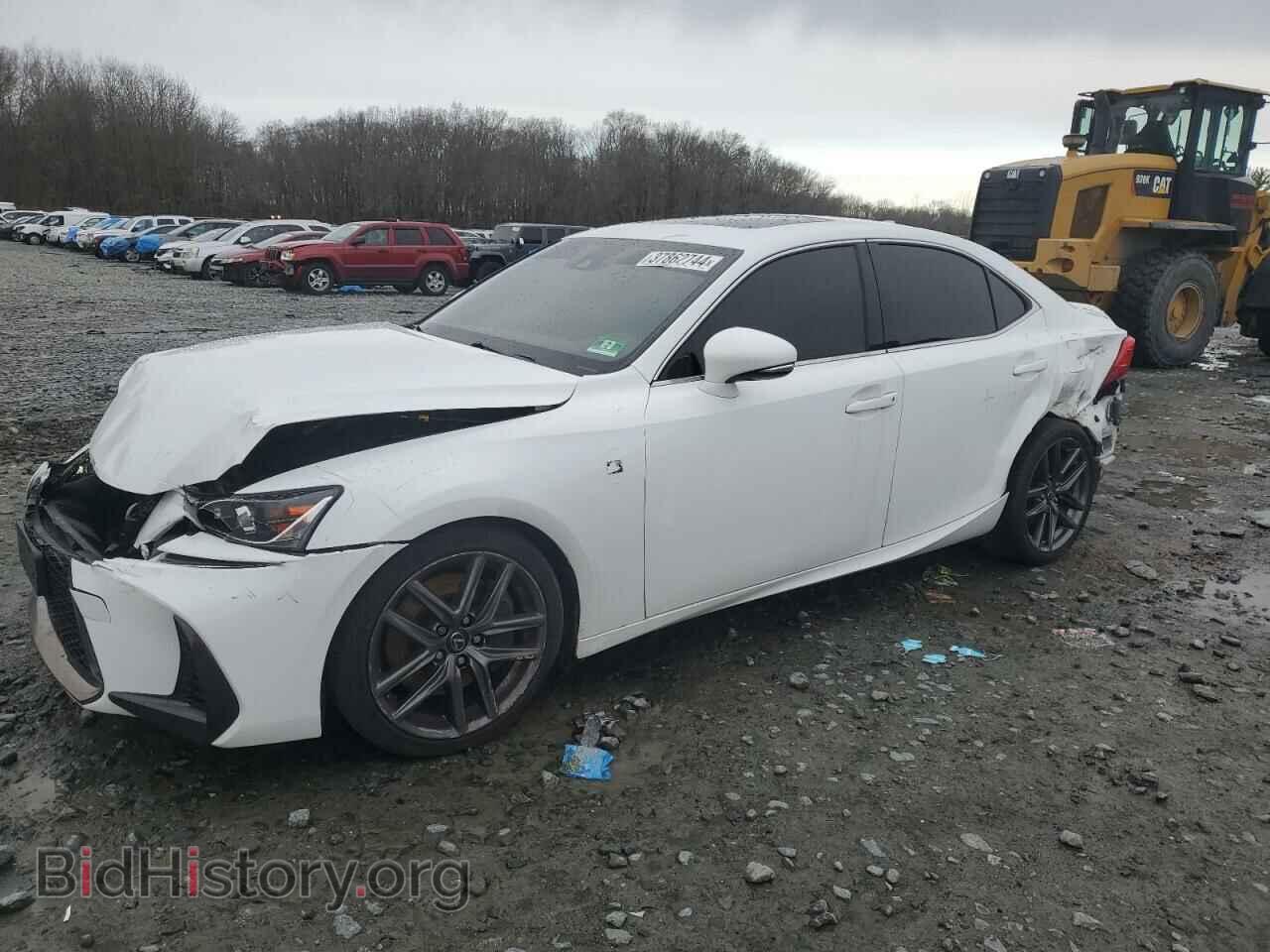 Фотография JTHBA1D24J5077576 - LEXUS IS 2018
