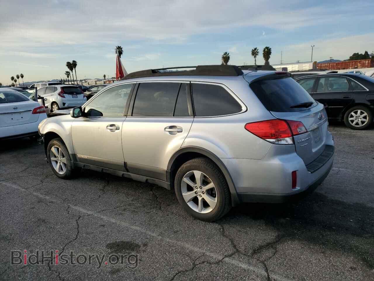 2014 SUBARU OUTBACK - VIN: 4S4BRBMC9E3328873 - Photo 2