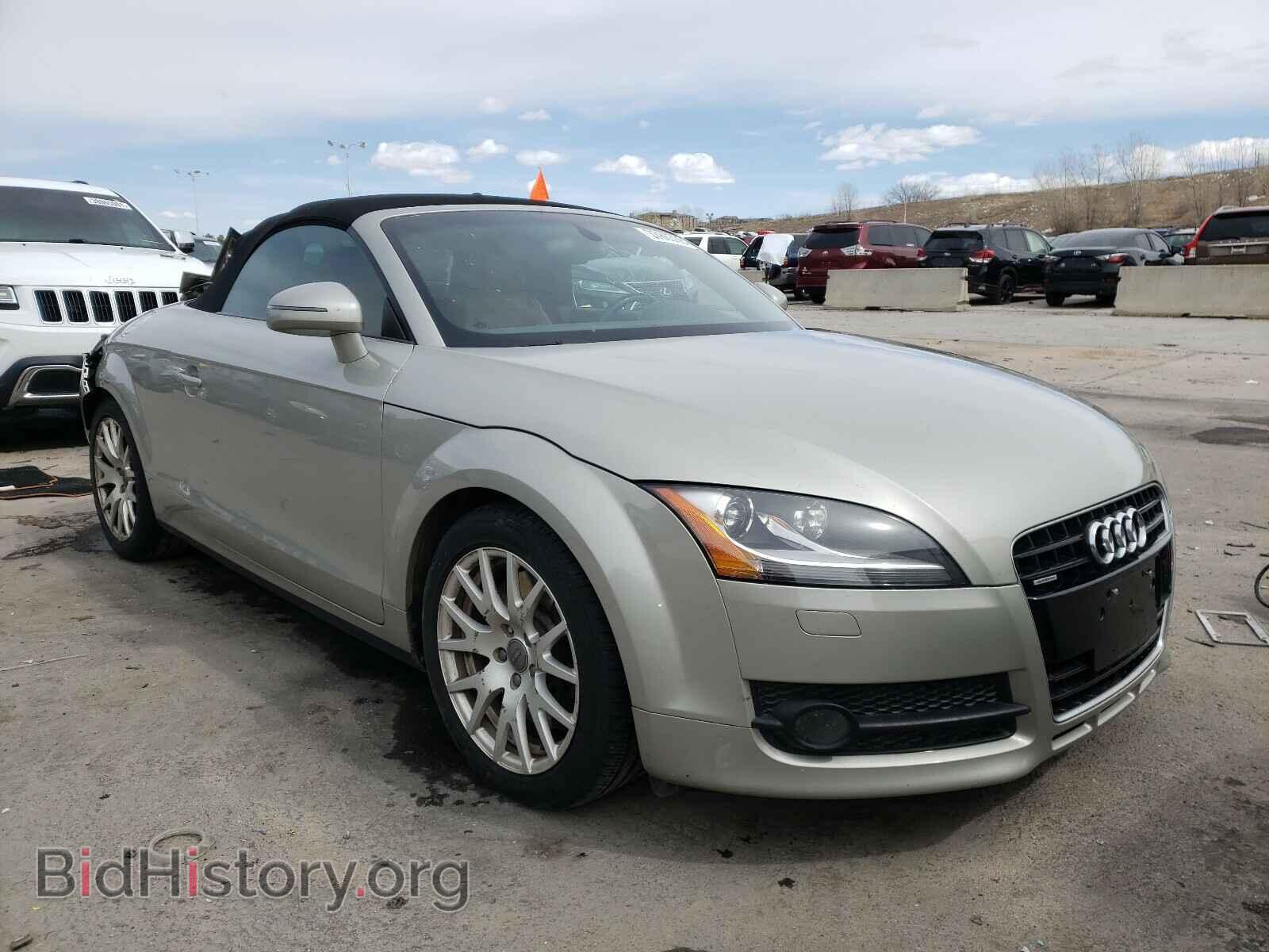 Photo TRURD38J681014412 - AUDI TT 2008
