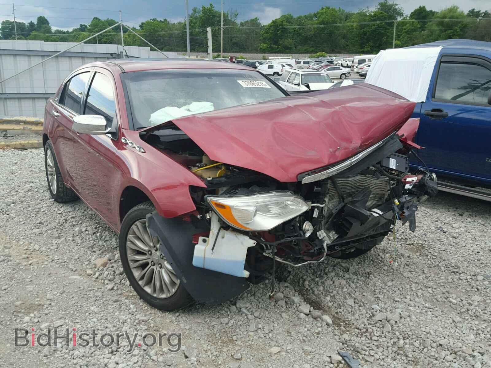 Photo 1C3BC2FG7BN571883 - CHRYSLER 200 2011