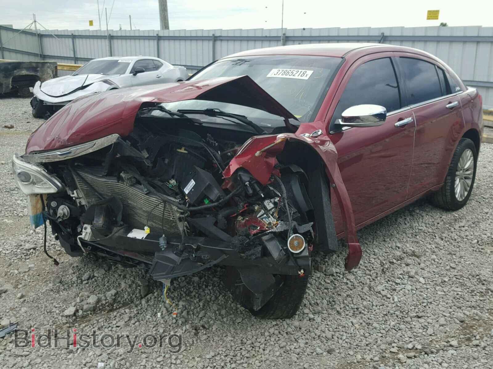 2011 CHRYSLER 200 - VIN: 1C3BC2FG7BN571883 - Фото 2