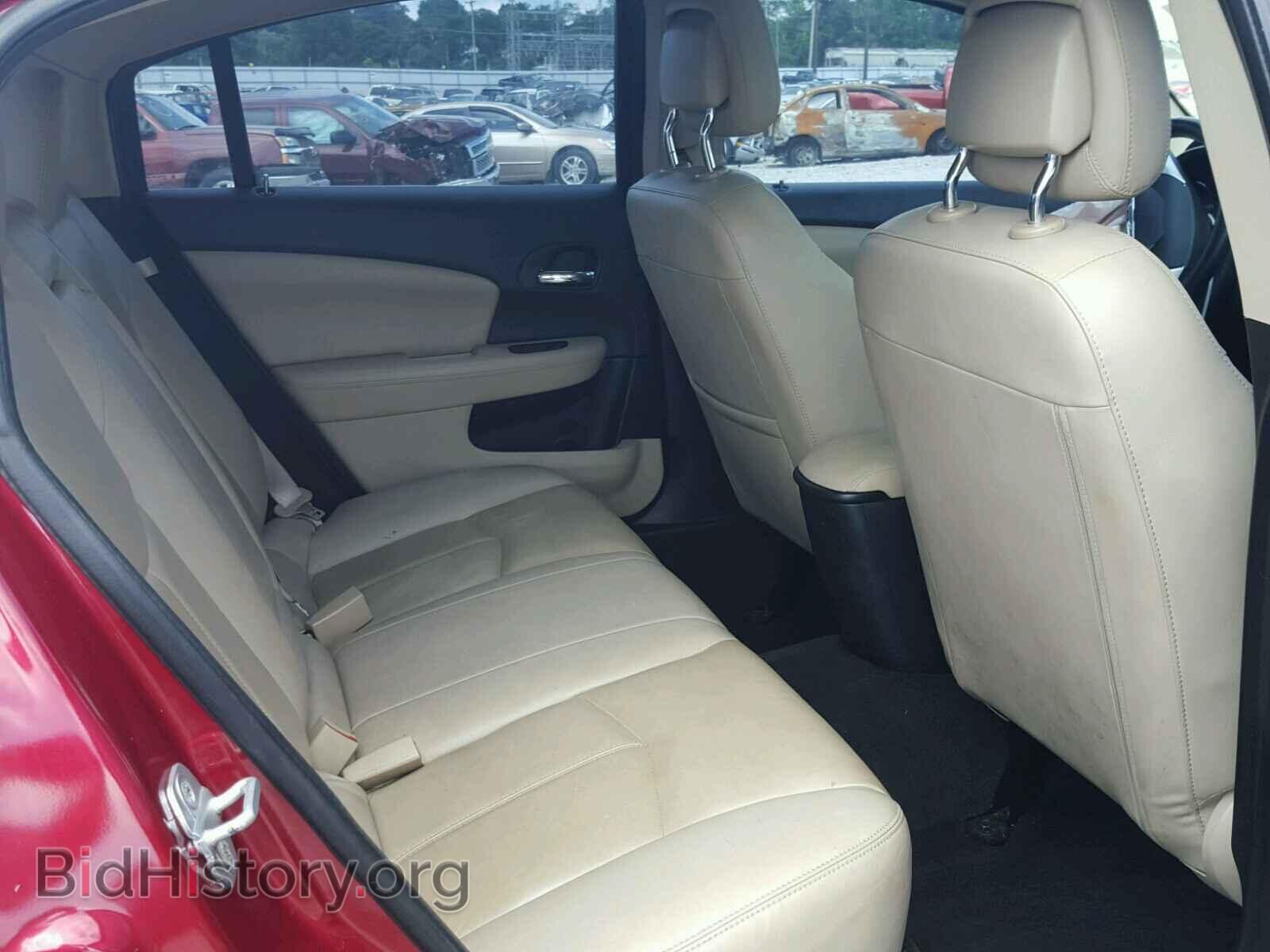 2011 CHRYSLER 200 - VIN: 1C3BC2FG7BN571883 - Фото 6