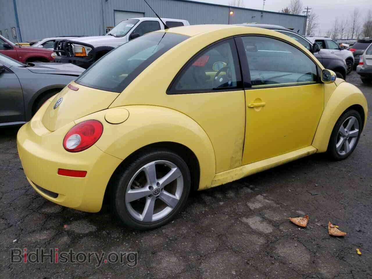 2007 VOLKSWAGEN BEETLE - VIN: 3VWSW31C17M507303 - Фото 3