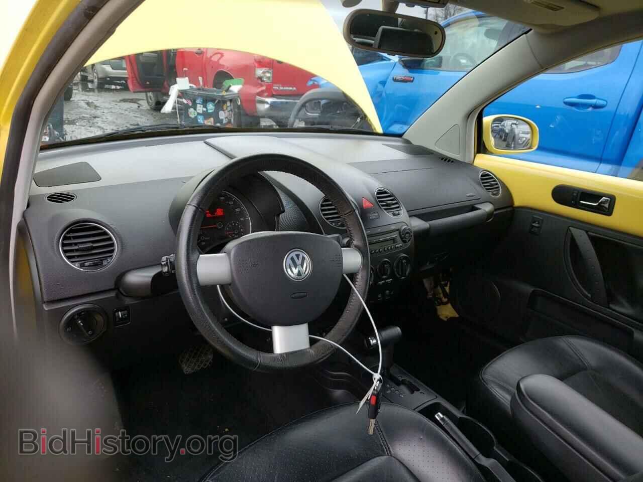 2007 VOLKSWAGEN BEETLE - VIN: 3VWSW31C17M507303 - Фото 8