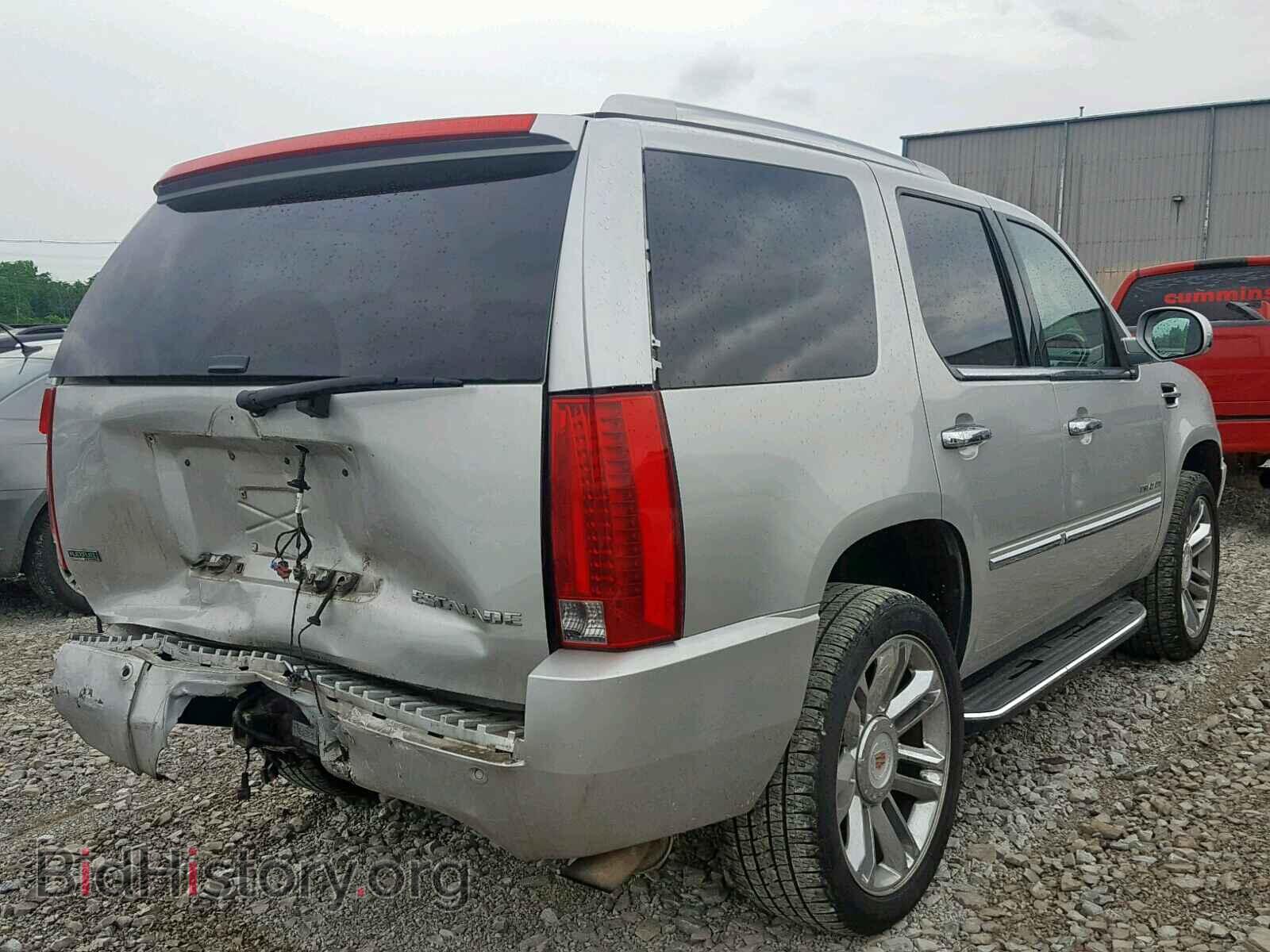 2011 CADILLAC ESCALADE - VIN: 1GYS4AEF0BR262738 - Фото 4