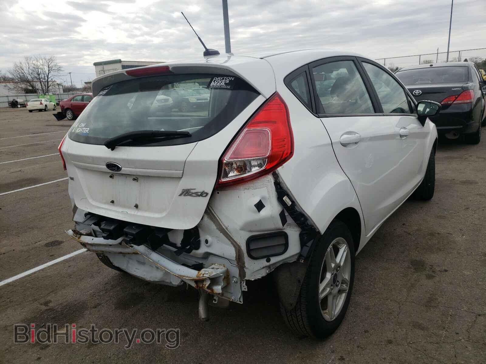2017 FORD FIESTA - VIN: 3FADP4EJ8HM113151 - Фото 4