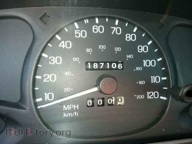 2002 FORD ESCORT - VIN: 3FAFP13P02R209705 - Фото 8