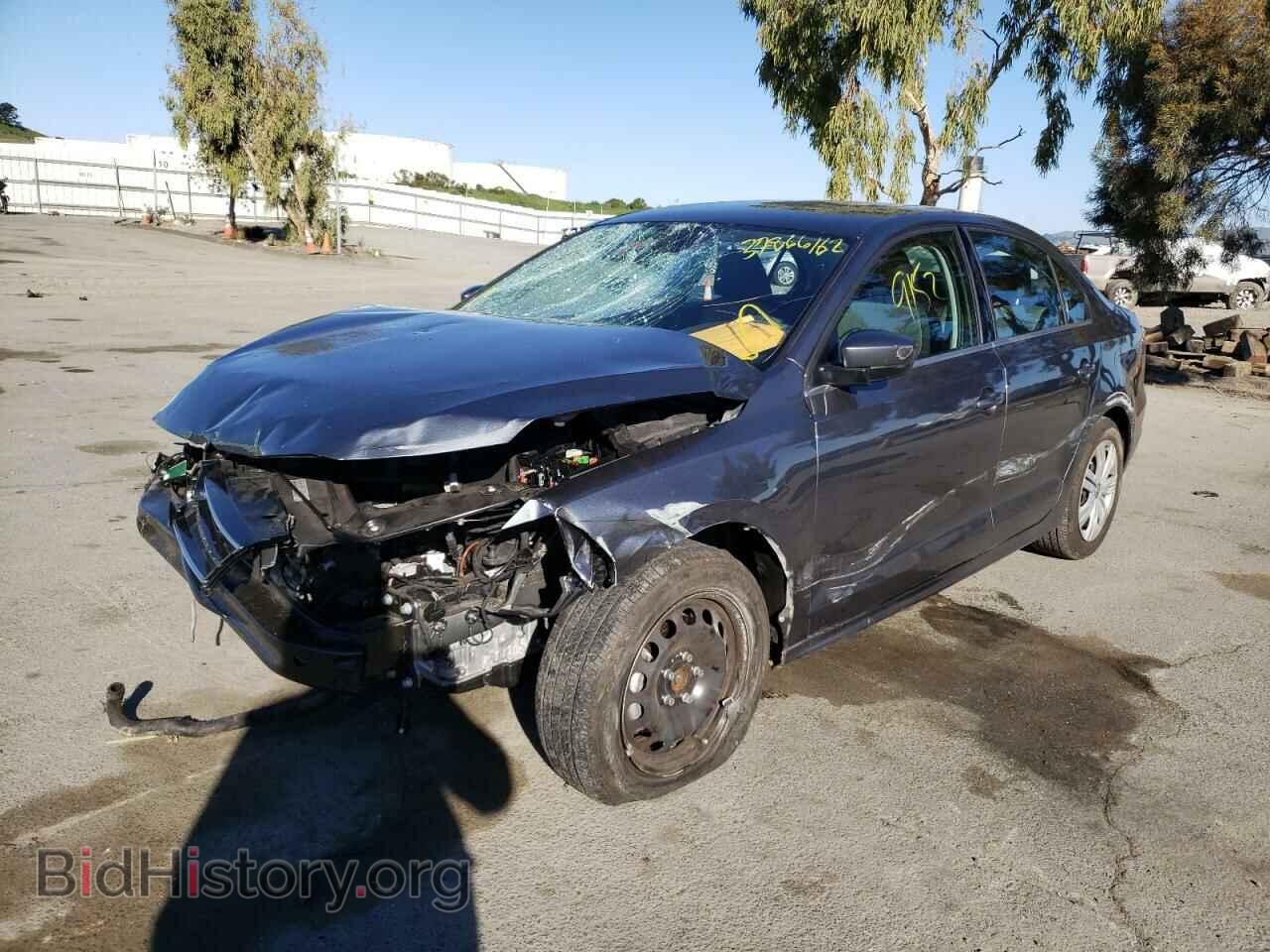 2017 VOLKSWAGEN JETTA - VIN: 3VW2B7AJ1HM392737 - Фото 2