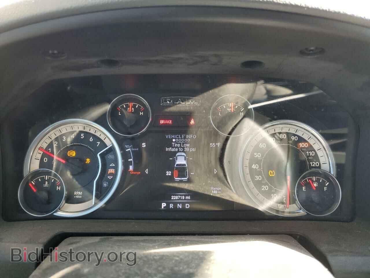 2016 RAM 1500 - VIN: 1C6RR7LG6GS410645 - Фото 9