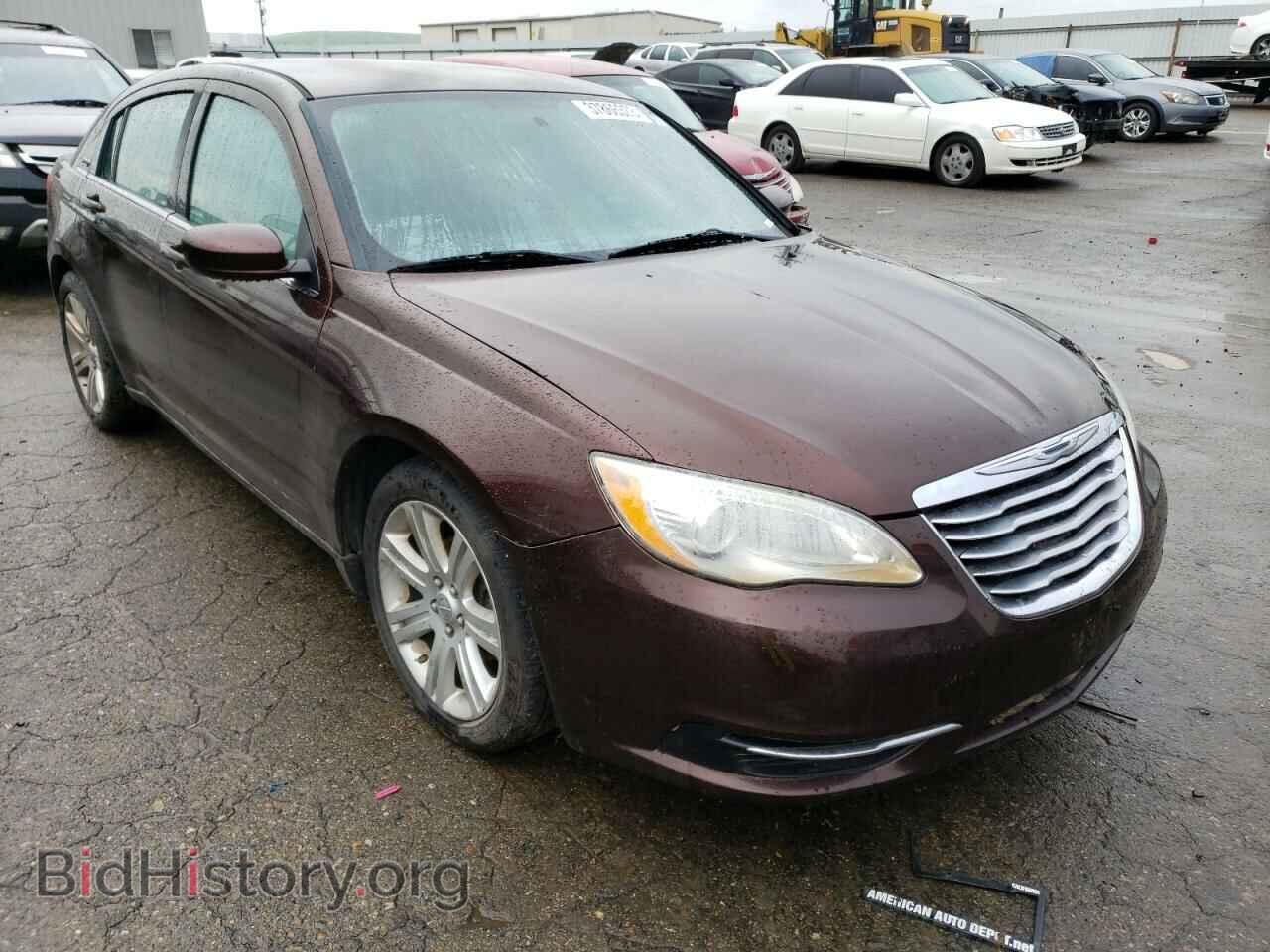 2013 CHRYSLER 200 - VIN: 1C3CCBAB6DN647984 - Фото 4