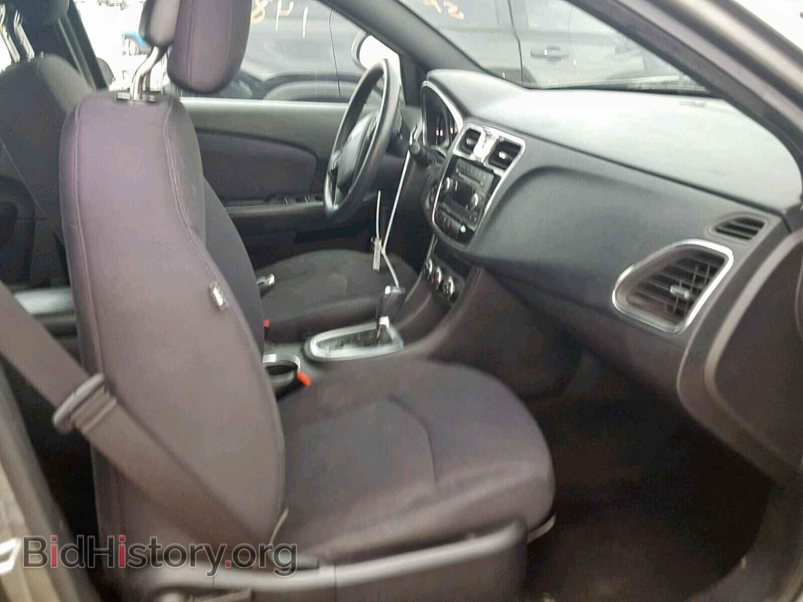2012 CHRYSLER 200 - VIN: 1C3CCBAB5CN282289 - Фото 5
