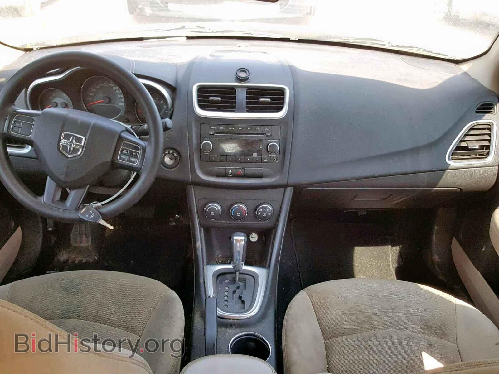 2011 DODGE AVENGER - VIN: 1B3BD4FBXBN562556 - Фото 9