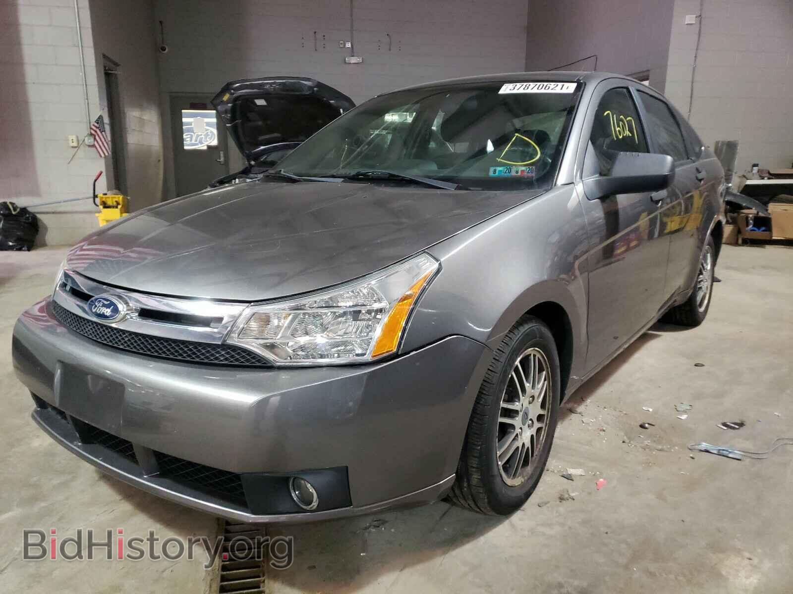 2011 FORD FOCUS - VIN: 1FAHP3FN8BW194608 - Фото 2