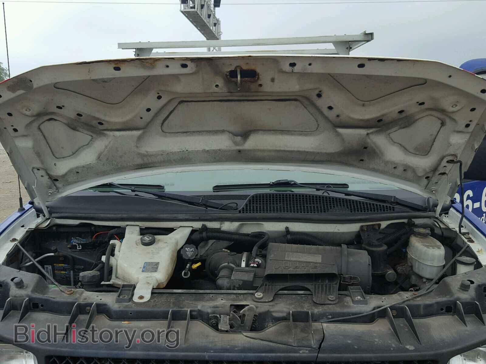 2011 CHEVROLET EXPRESS - VIN: 1GCWGFCA9B1112340 - Фото 7