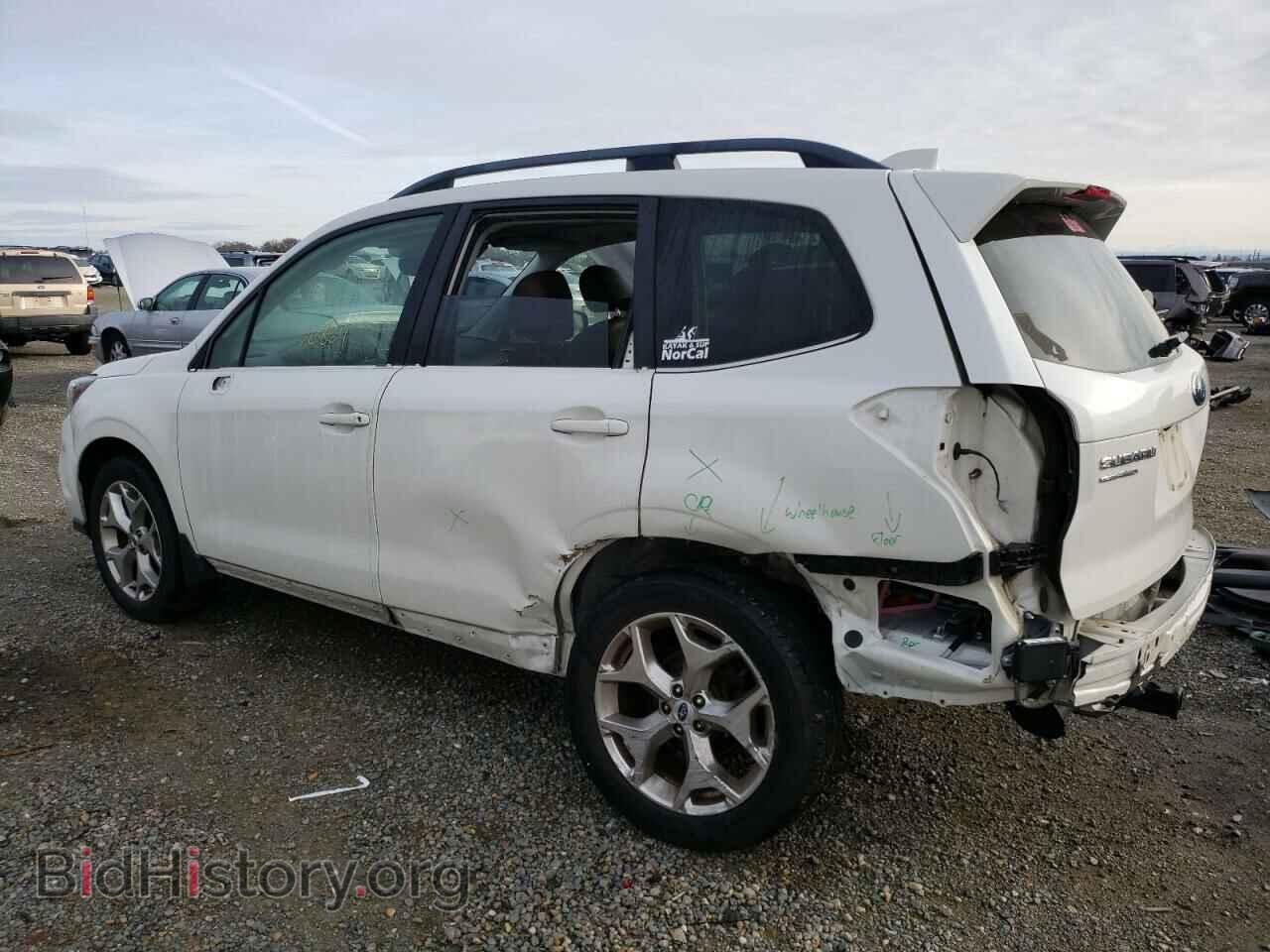 2017 SUBARU FORESTER - VIN: JF2SJAWC1HH809115 - Фото 2