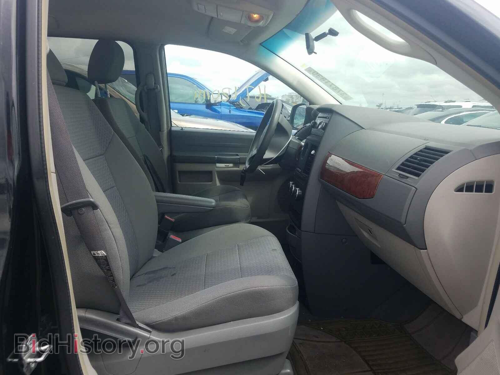 2008 CHRYSLER MINIVAN - VIN: 2A8HR44H78R788611 - Фото 5