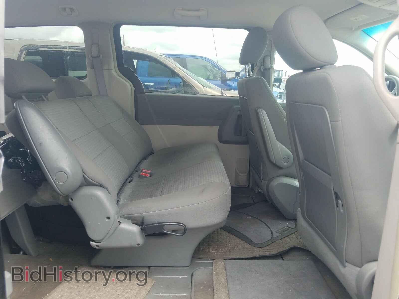 2008 CHRYSLER MINIVAN - VIN: 2A8HR44H78R788611 - Фото 6