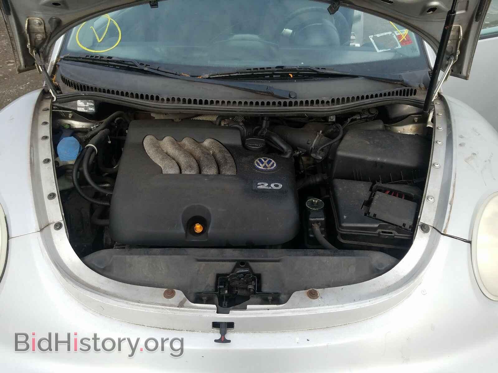 2000 VOLKSWAGEN BEETLE - VIN: 3VWBC21C9YM501897 - Фото 7