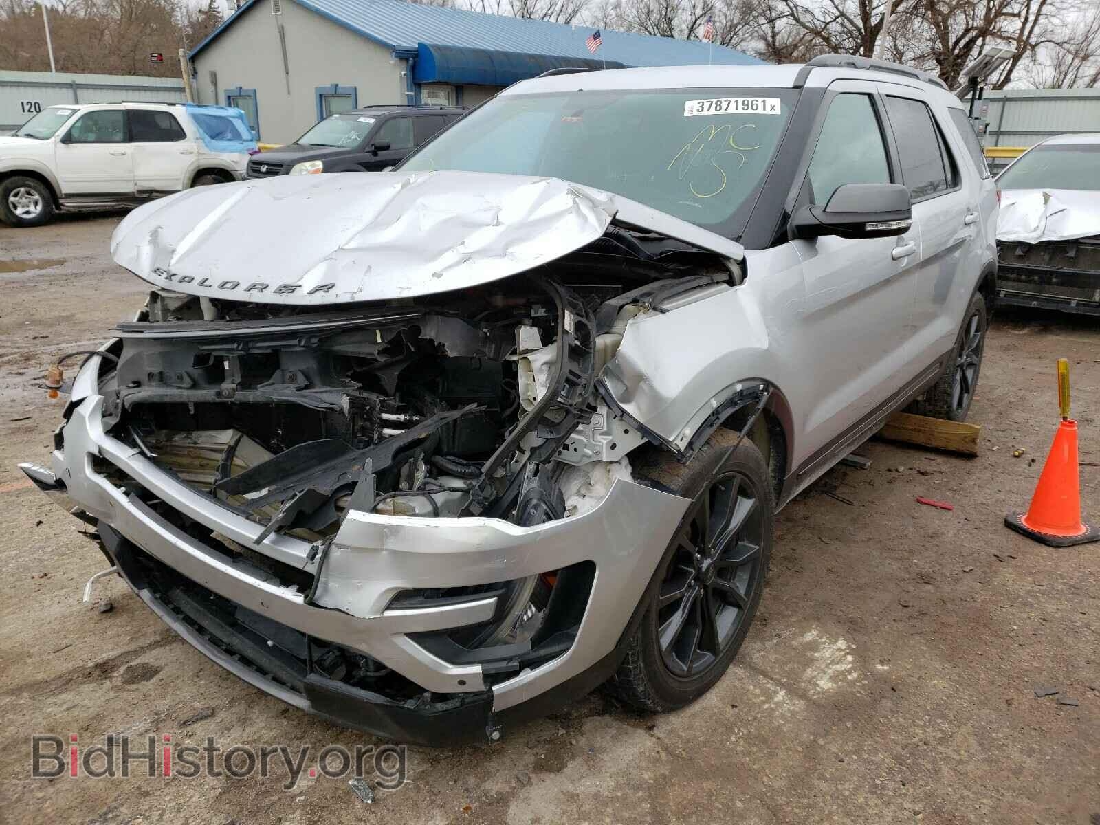 2017 FORD EXPLORER - VIN: 1FM5K8D84HGC16883 - Фото 2