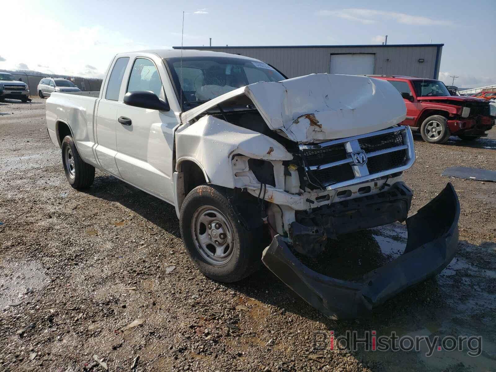 Photo 1D7HE22K89S770338 - DODGE DAKOTA 2009