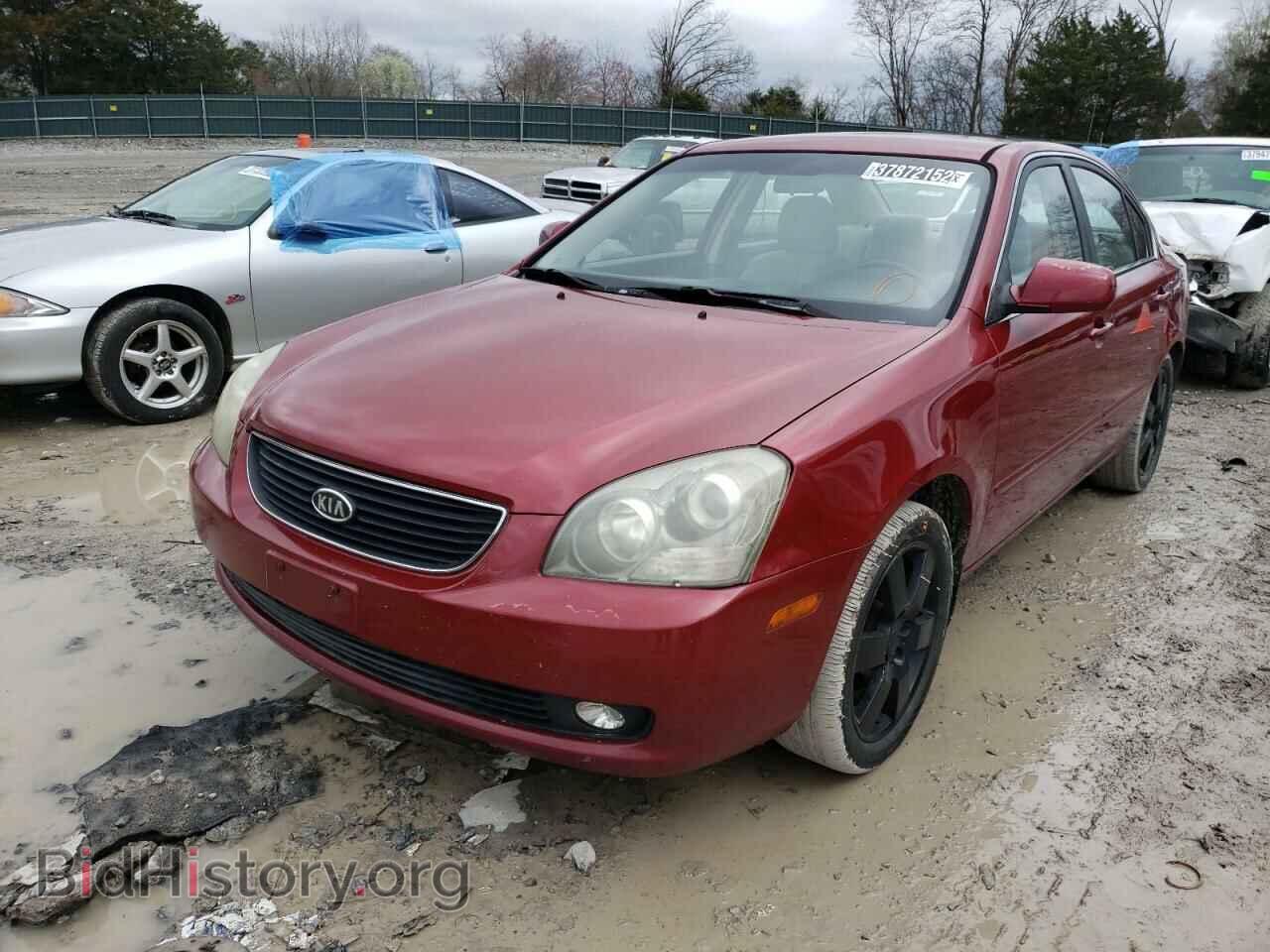 2008 KIA OPTIMA - VIN: KNAGE124385210058 - Фото 2