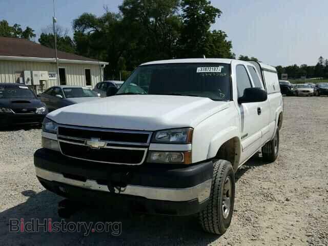 2006 CHEVROLET SILVERADO - VIN: 1GCHK29G66E252324 - Фото 2