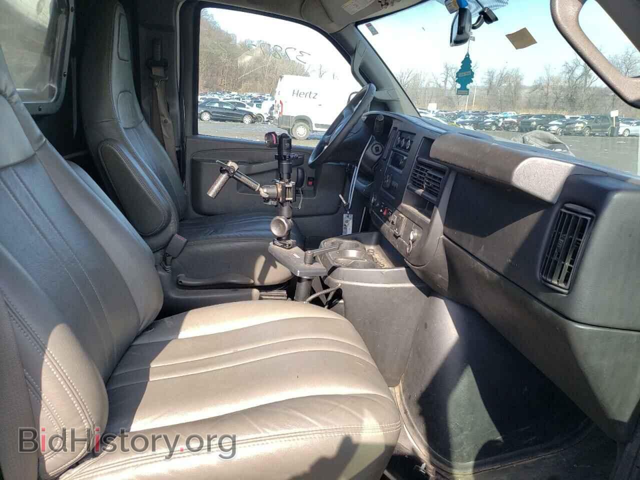 2017 CHEVROLET EXPRESS - VIN: 1GCWGAFF6H1104263 - Фото 5