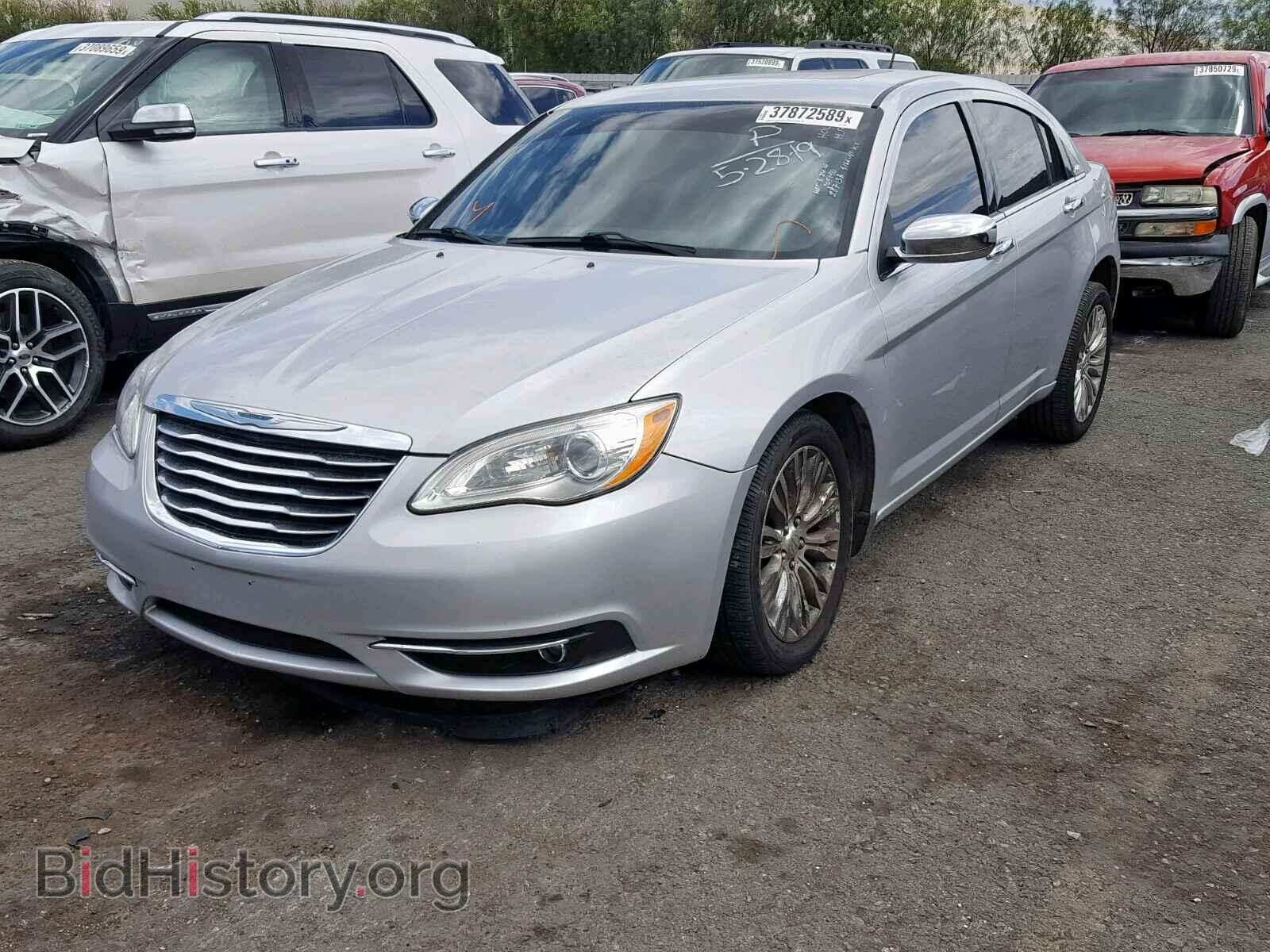 2012 CHRYSLER 200 - VIN: 1C3CCBCB7CN241546 - Фото 2