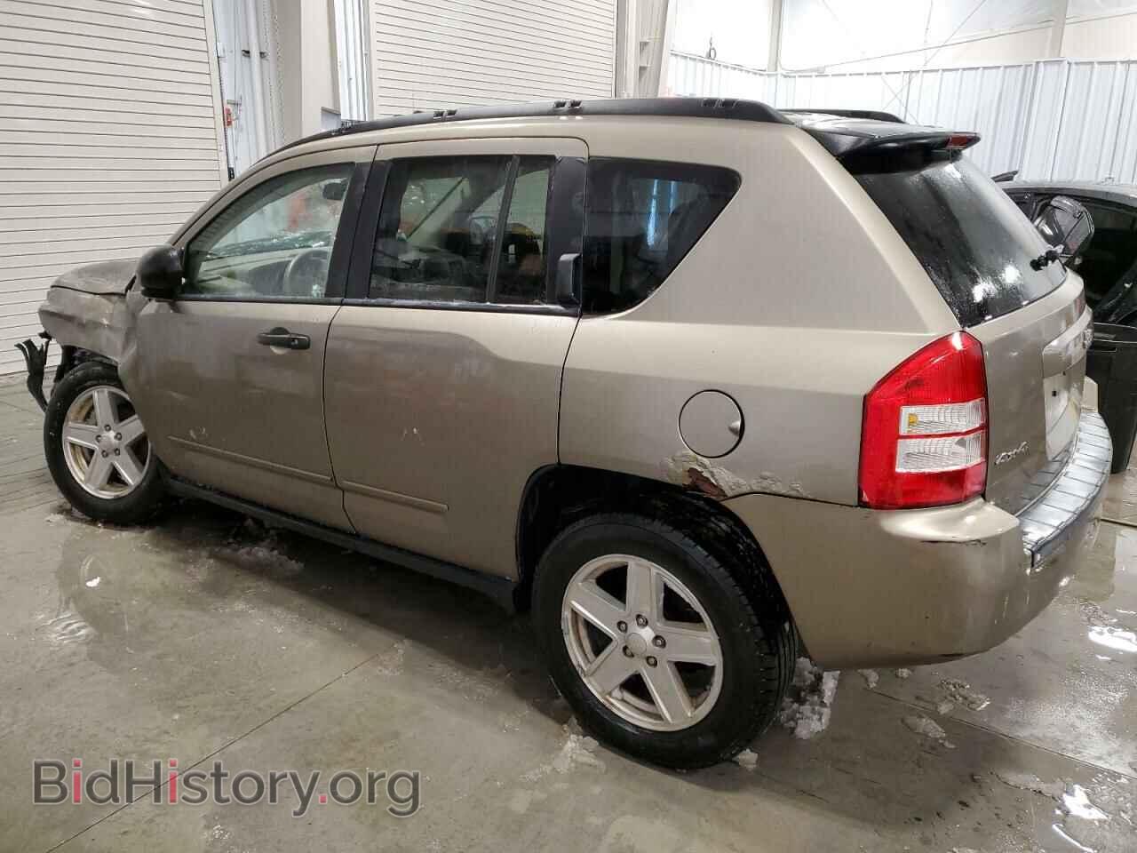 2008 JEEP COMPASS - VIN: 1J8FF47WX8D657864 - Фото 2
