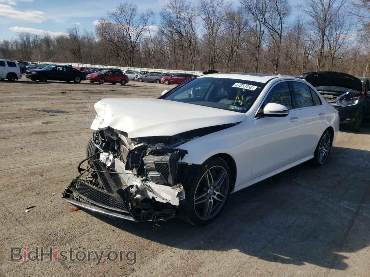 2017 MERCEDES-BENZ E-CLASS - VIN: WDDZF4KB6HA222047 - Фото 2