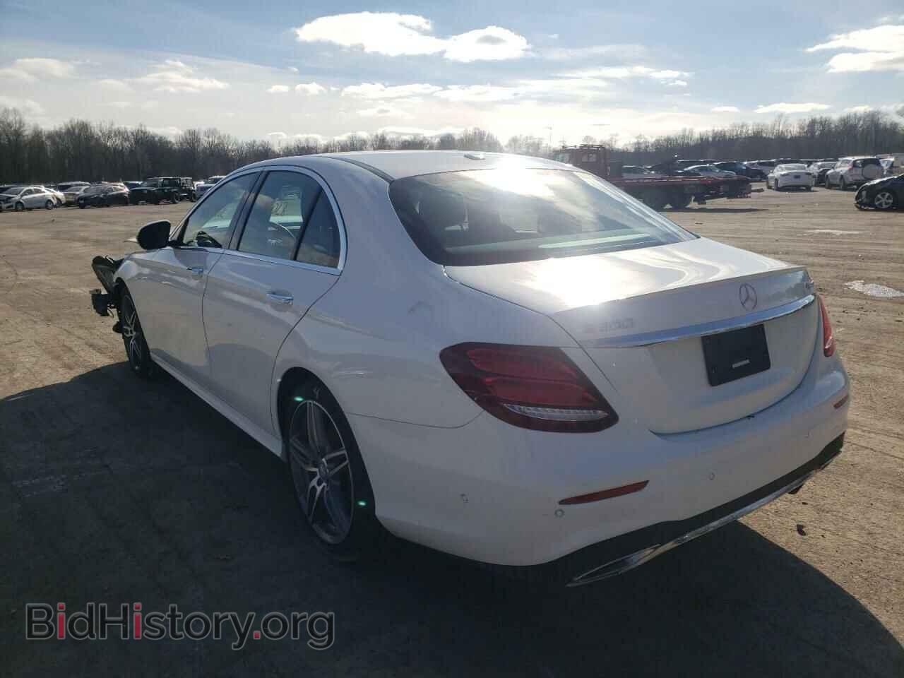 2017 MERCEDES-BENZ E-CLASS - VIN: WDDZF4KB6HA222047 - Фото 3