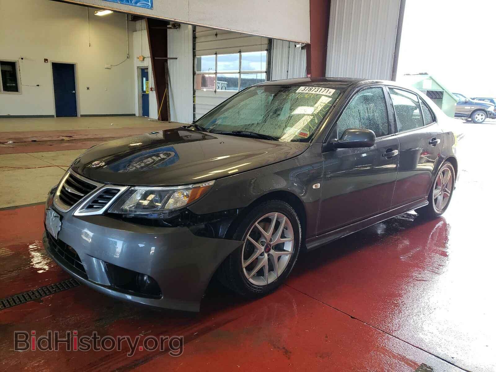 2011 SAAB 9 3 - VIN: YS3FA4BY0B1304601 - Photo 2