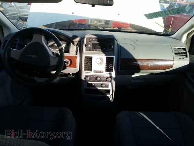 2010 CHRYSLER MINIVAN - VIN: 2A4RR2D16AR391569 - Фото 9