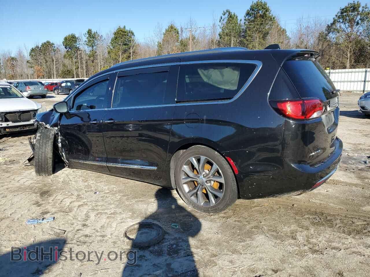 2017 CHRYSLER PACIFICA - VIN: 2C4RC1GG3HR648313 - Photo 2