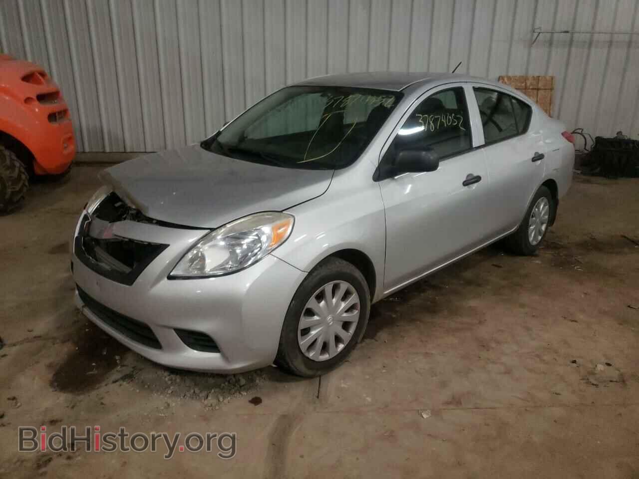 2013 NISSAN VERSA - VIN: 3N1CN7AP1DL858480 - Фото 2