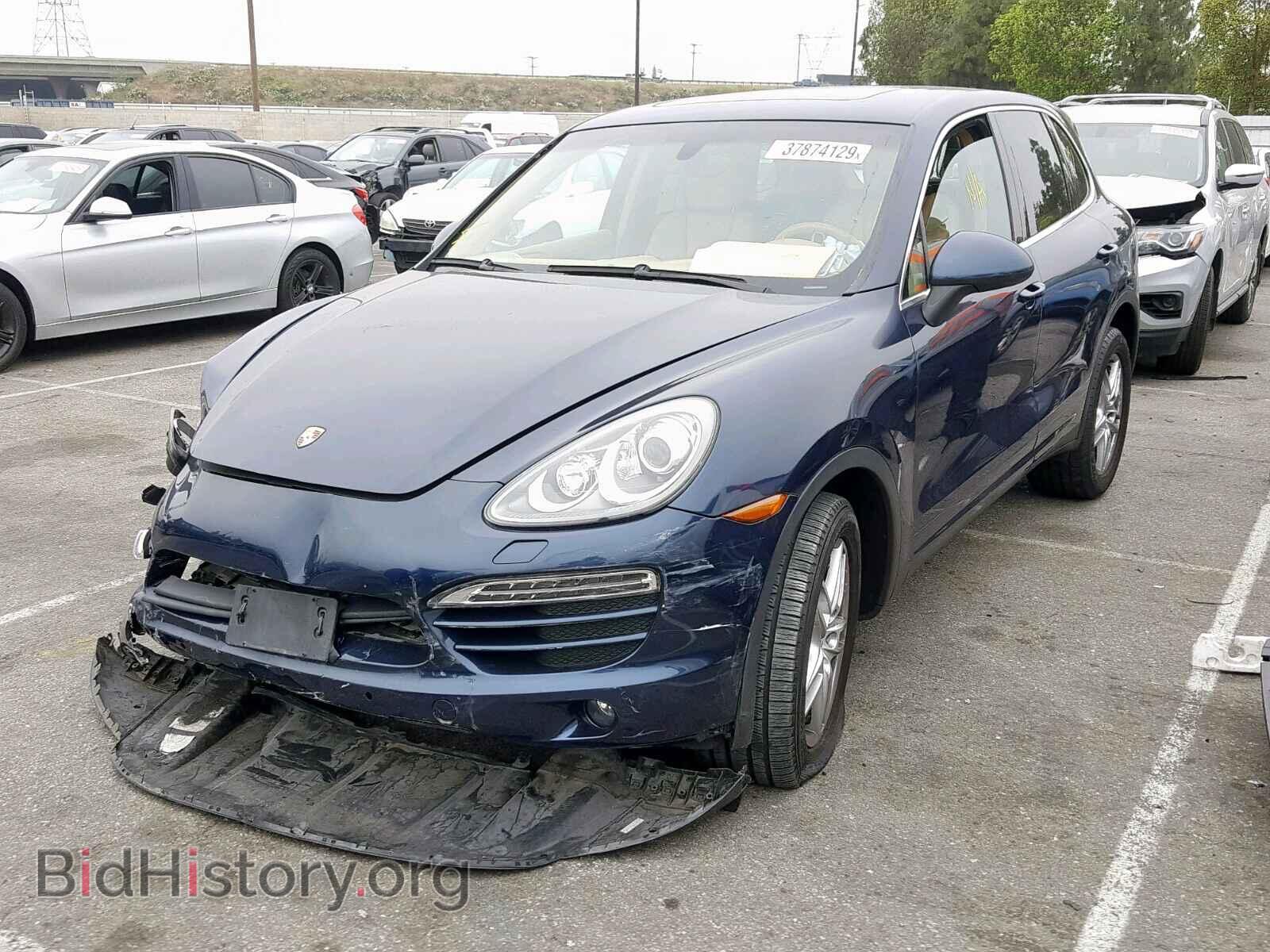 2011 PORSCHE CAYENNE - VIN: WP1AA2A27BLA05113 - Photo 2