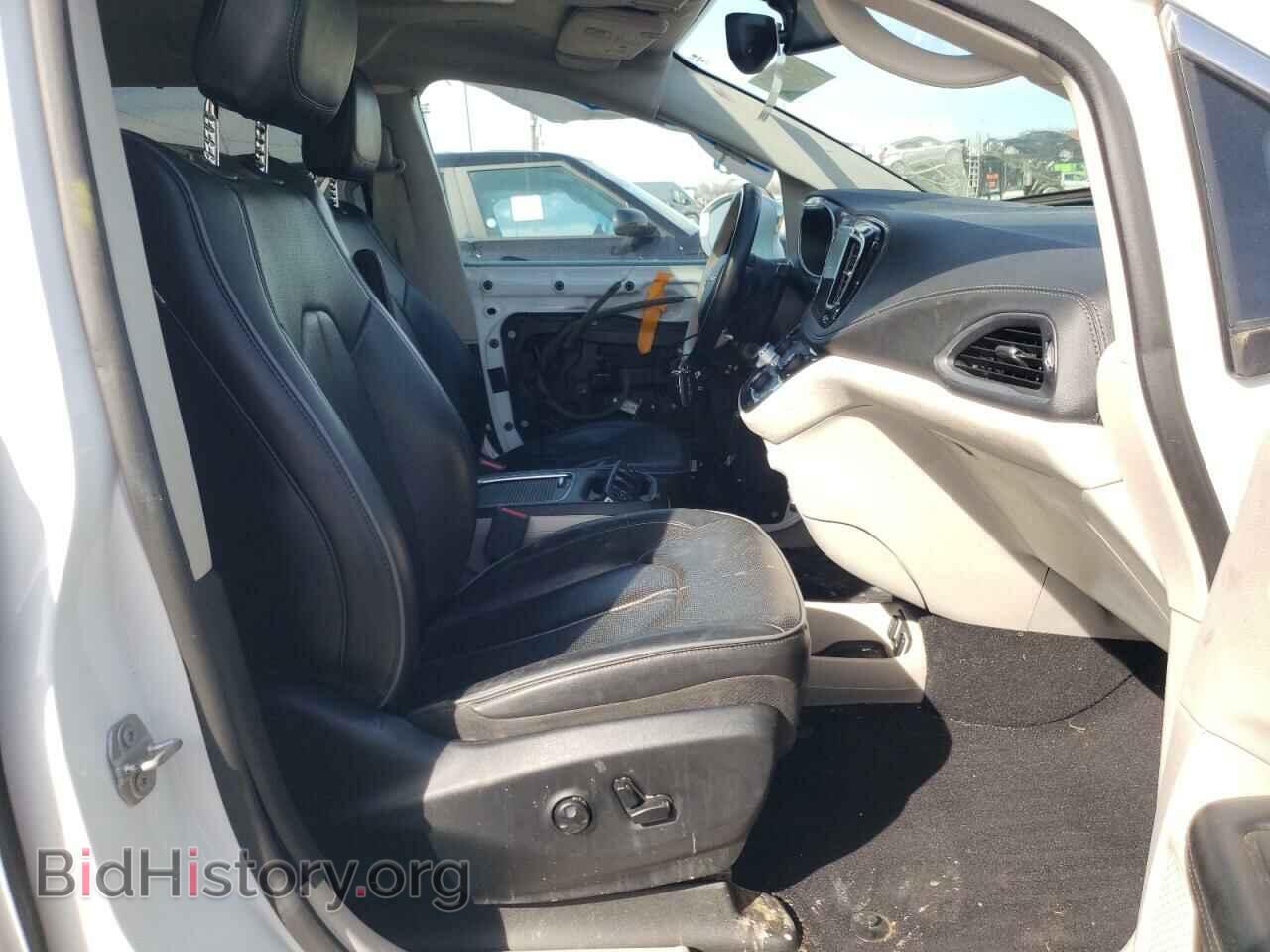 2018 CHRYSLER PACIFICA - VIN: 2C4RC1GG7JR268915 - Photo 5