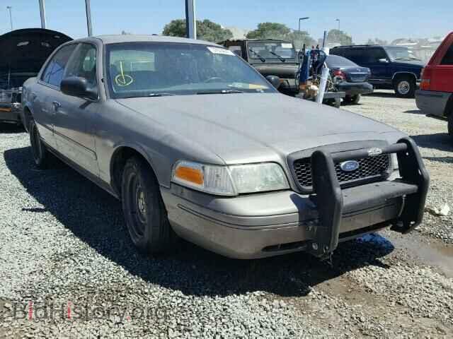 Photo 2FAFP71W8YX134047 - FORD CROWN VIC 2000