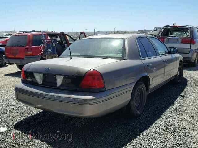 2000 FORD CROWN VIC - VIN: 2FAFP71W8YX134047 - Фото 4