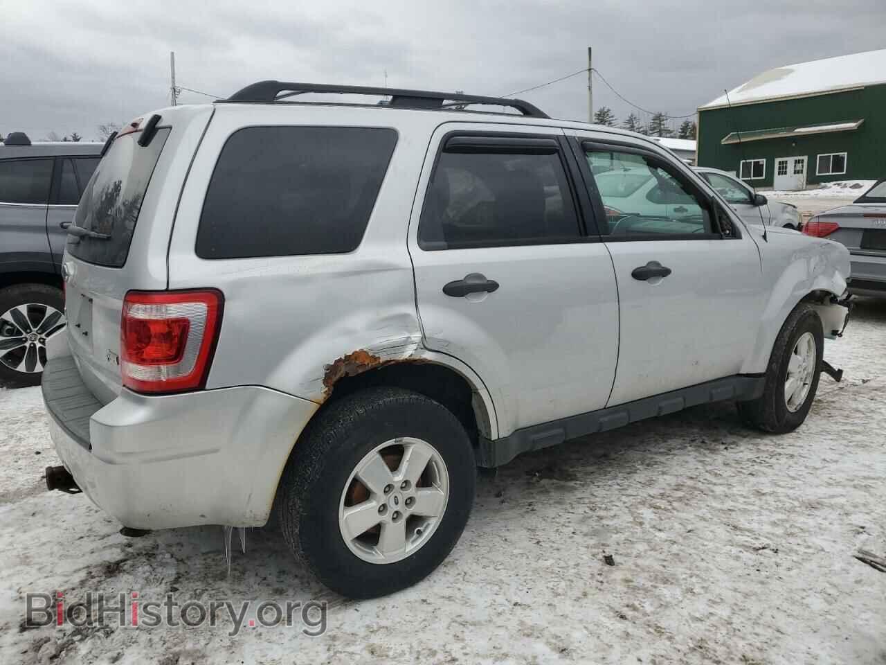 2011 FORD ESCAPE - VIN: 1FMCU9DG2BKC35242 - Фото 3