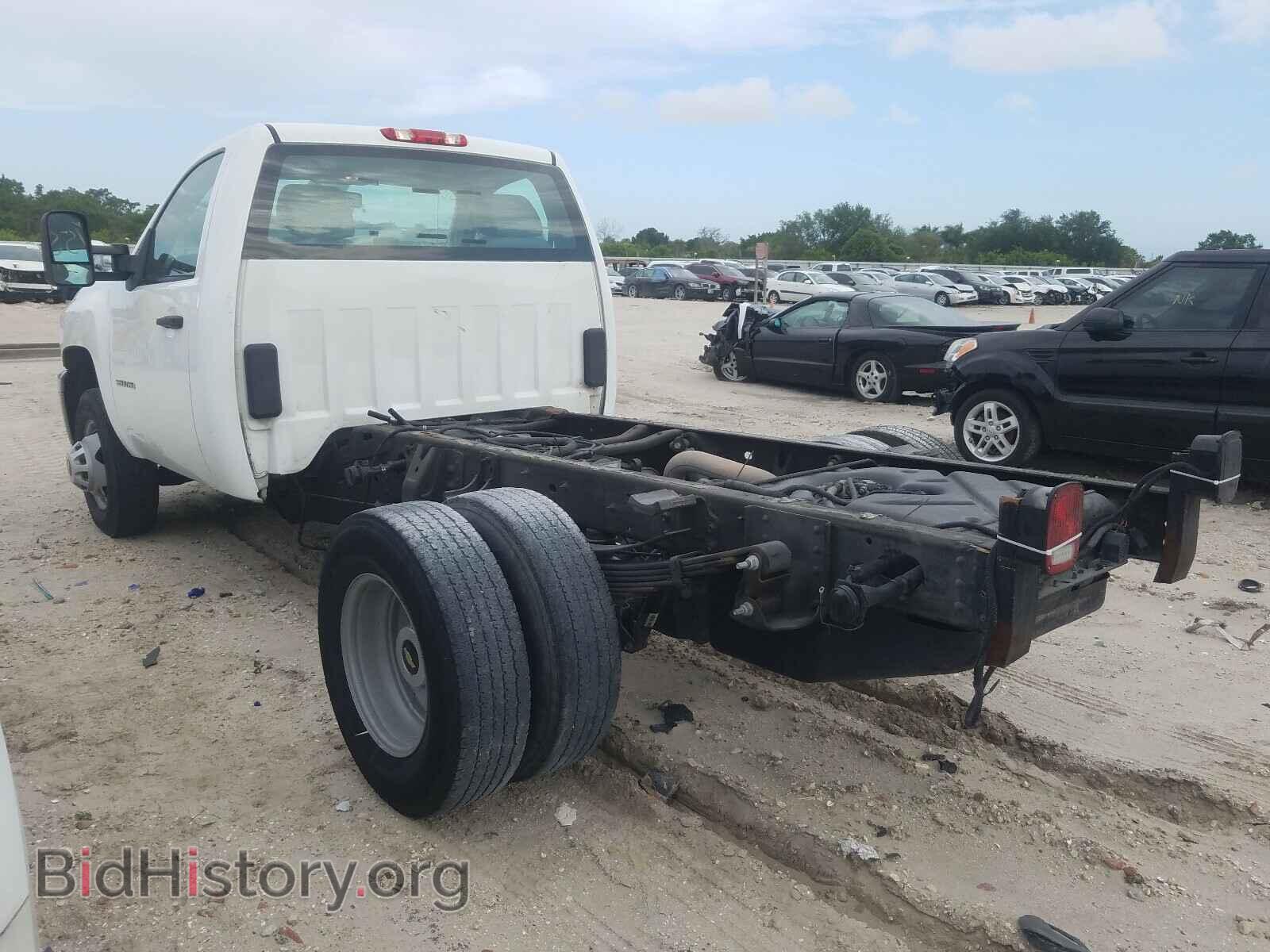 2013 CHEVROLET SILVERADO - VIN: 1GB3CZCG7DF117440 - Фото 3