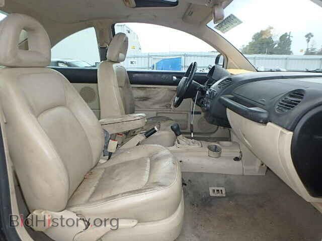 2000 VOLKSWAGEN BEETLE - VIN: 3VWDD21C5YM462618 - Фото 5