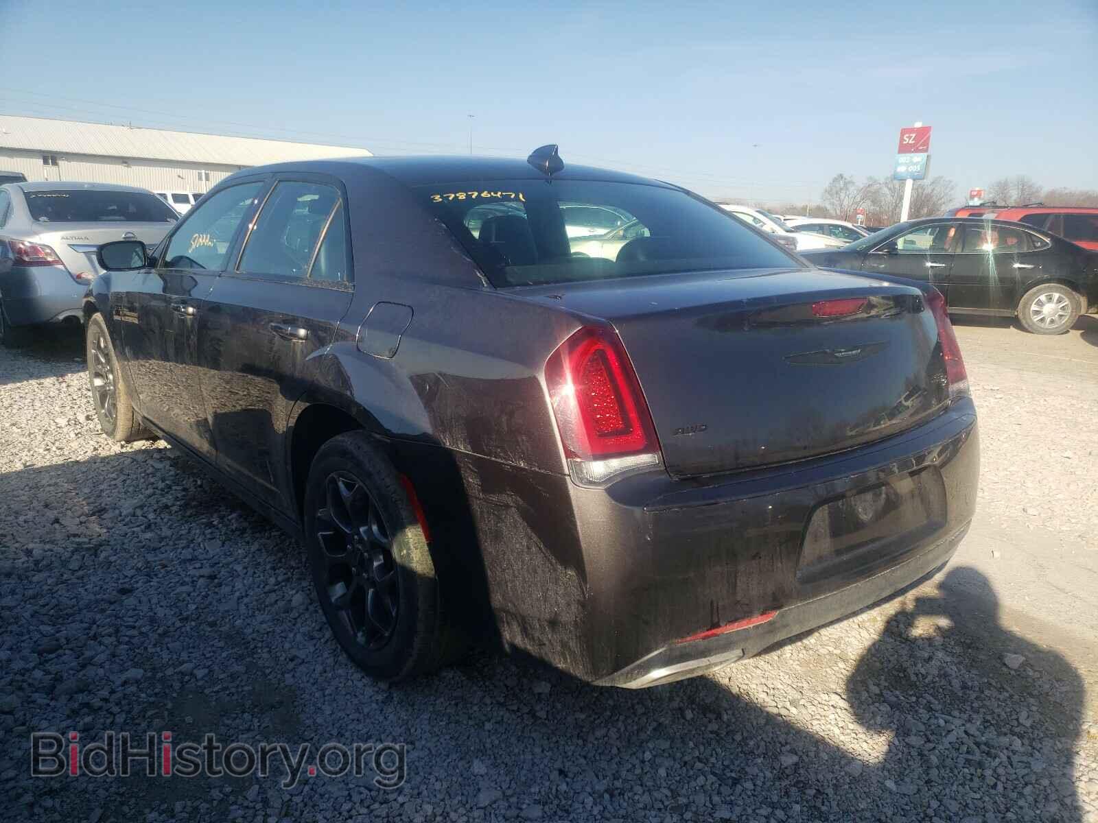 2016 CHRYSLER 300 - VIN: 2C3CCAGG3GH176113 - Фото 3