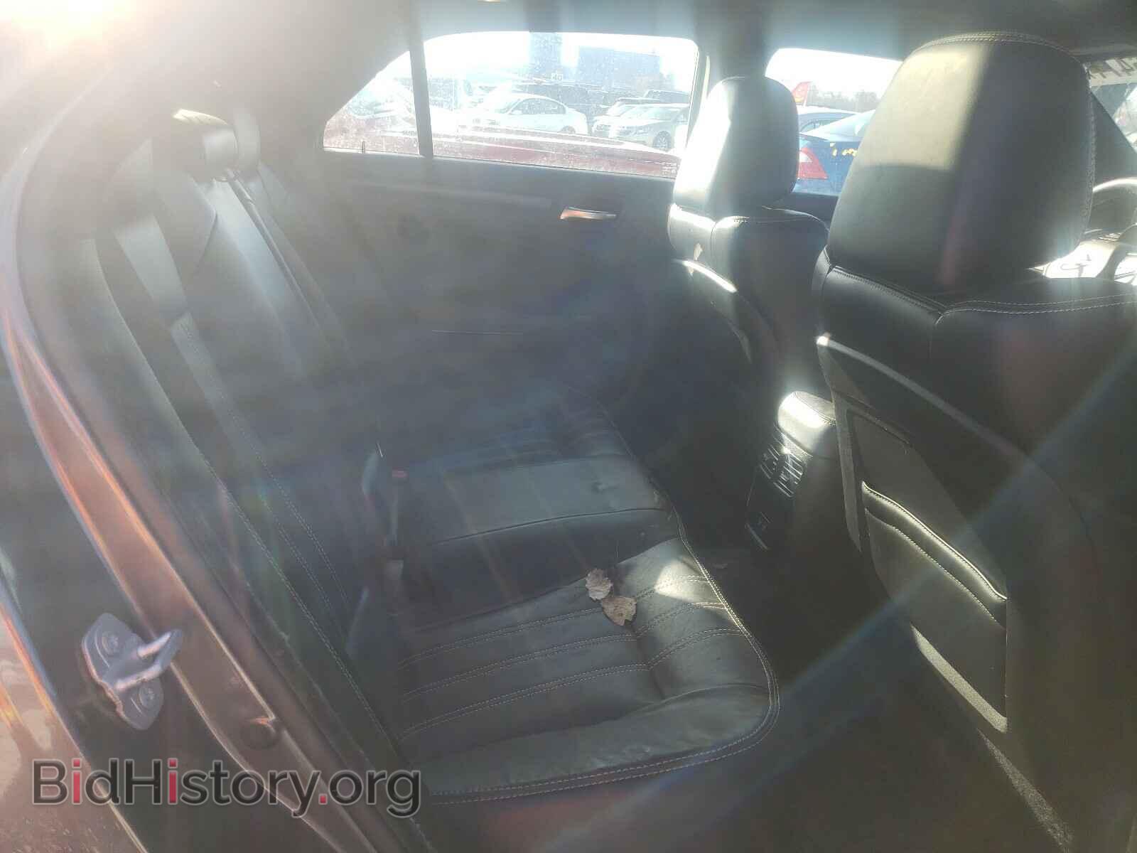 2016 CHRYSLER 300 - VIN: 2C3CCAGG3GH176113 - Фото 6