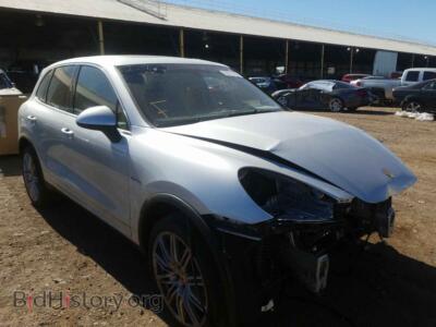 2013 Porsche CAYENNE Cayenne S, серебристый — VIN WP1AE2A28DLA15589, Copart