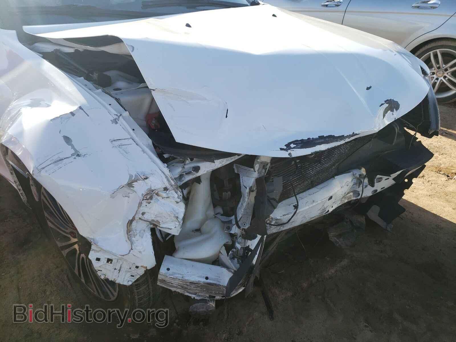 2013 CHRYSLER 300 - VIN: 2C3CCAGT8DH551972 - Фото 9