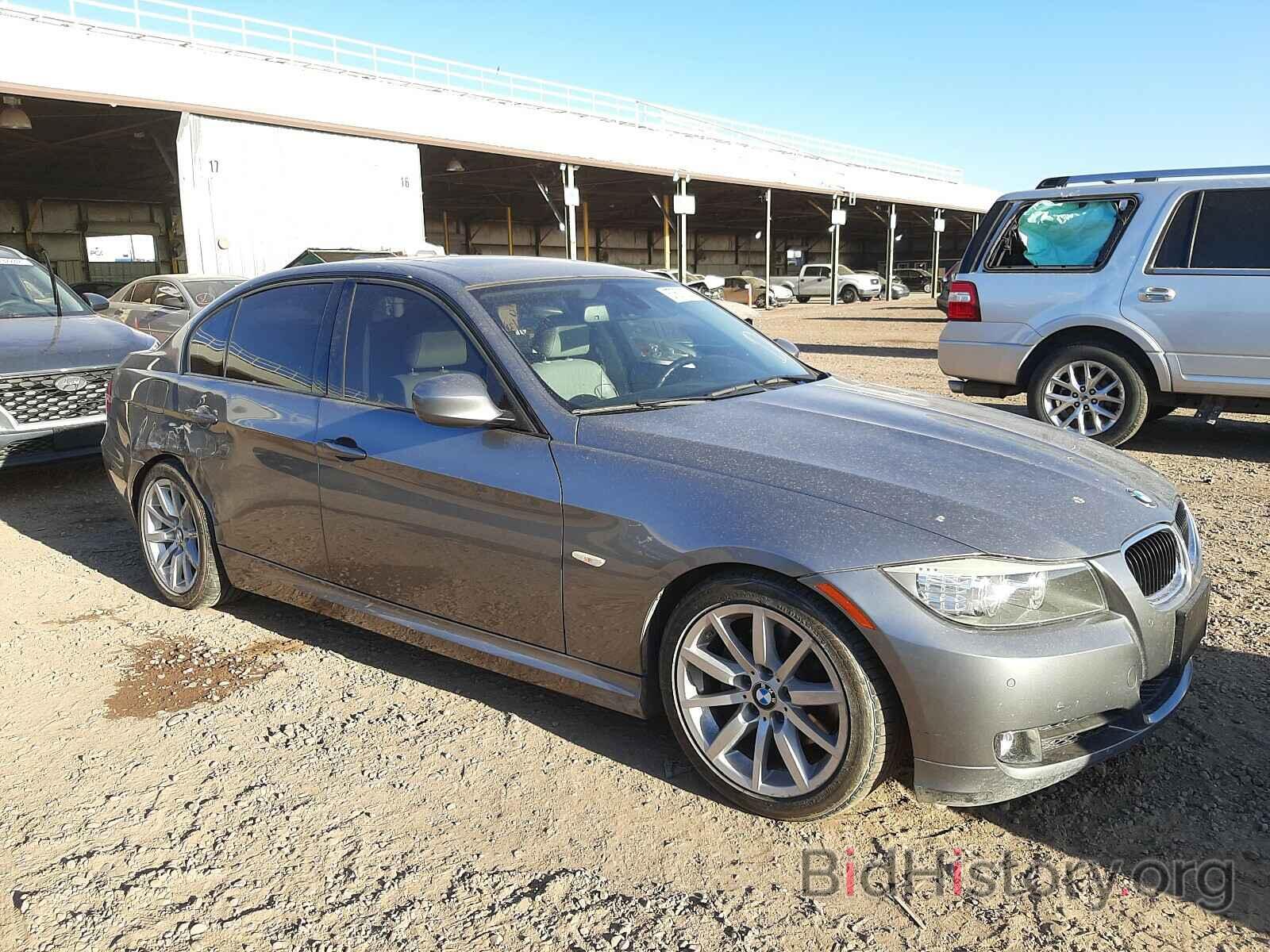 Photo WBAPH7C56AA800673 - BMW 3 SERIES 2010