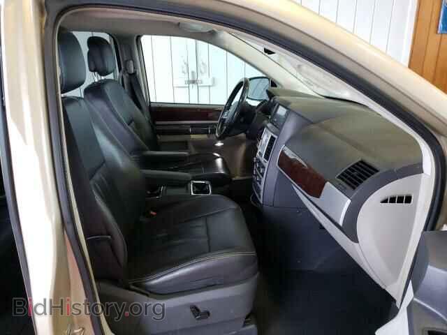 2010 CHRYSLER MINIVAN - VIN: 2A4RR8DX6AR381826 - Фото 5