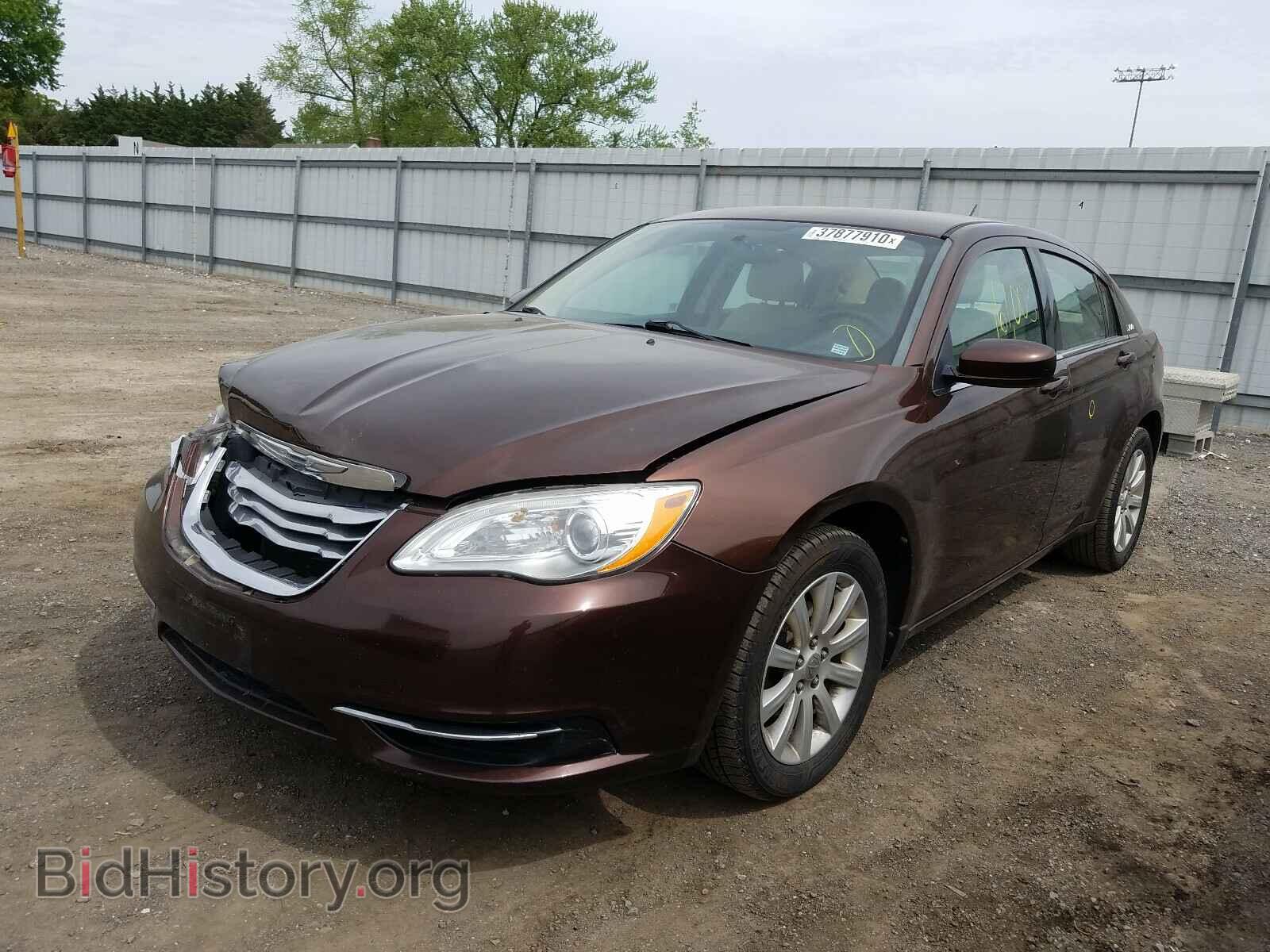 2012 CHRYSLER 200 - VIN: 1C3CCBBB2CN197604 - Фото 2