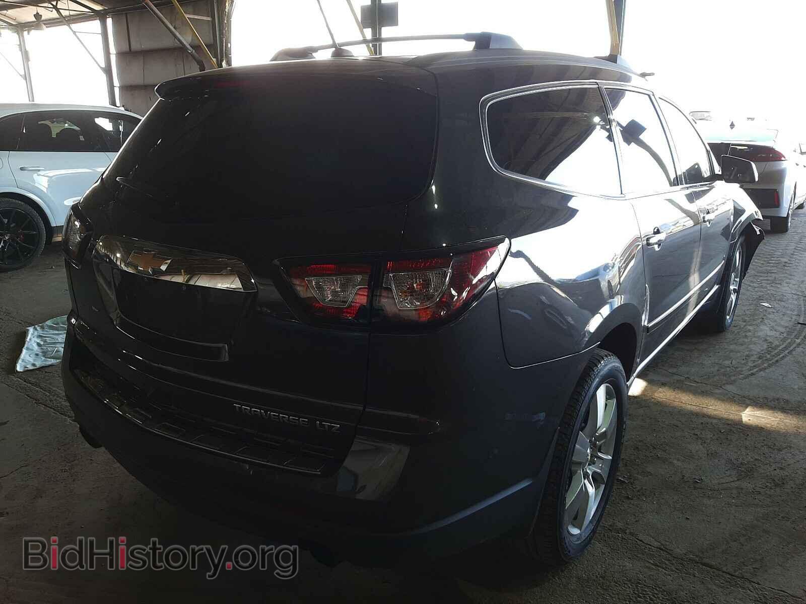 2013 CHEVROLET TRAVERSE - VIN: 1GNKVLKD7DJ105010 - Фото 4